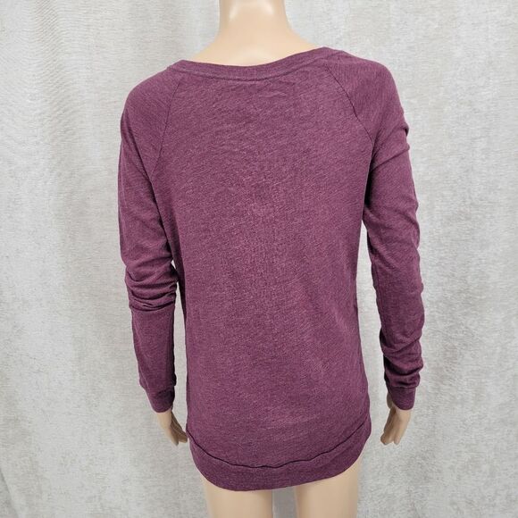 PINK Victoria's Secret Y2K Long Sleeve Purple Scoop Neckline Tee Women's Size XS - Picture 4 of 8